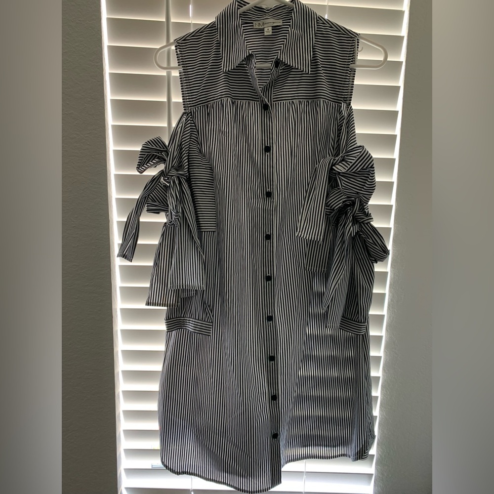 Striped Cold Shoulder Dress With Tied Bows Sleeves